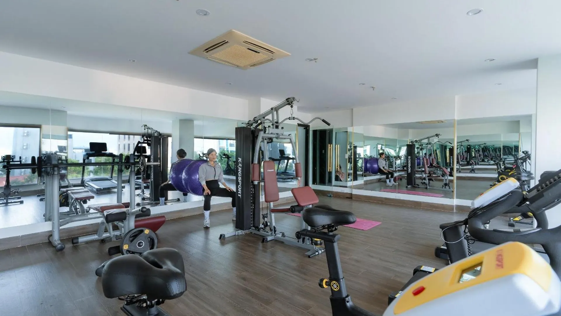 Vian Hotel And Spa Danang 4*, Đà Nẵng